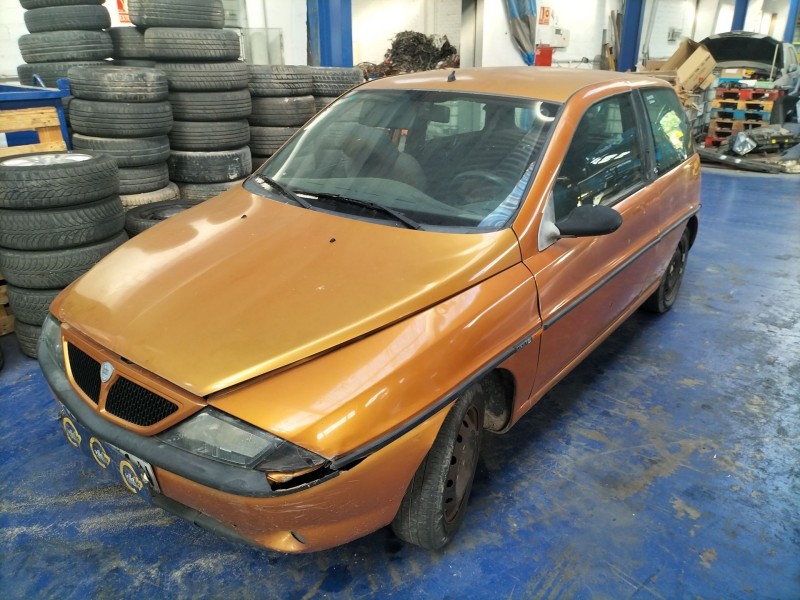 lancia y  | 0.95 - 0.03 del año 1995