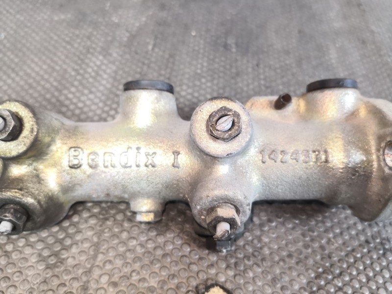 Recambio de bomba freno para citroen jumper 31c2.5d swb referencia OEM IAM   