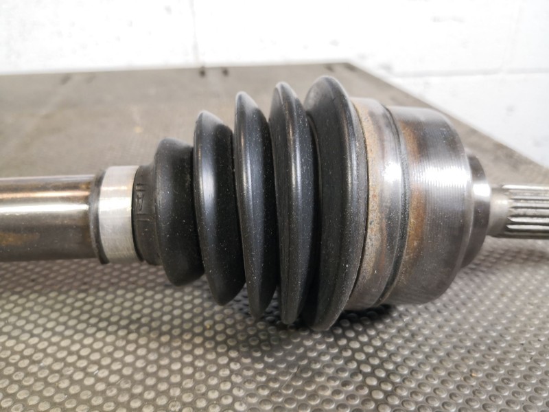 Recambio de transmision delantera derecha para citroen c3 1.4 hdi sx plus referencia OEM IAM    Recambio de transmision delantera derecha para citroen c3 1.4 hdi sx plus referencia OEM IAM