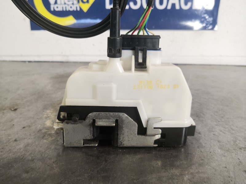 Recambio de cerradura puerta trasera derecha para citroen c3 1.4 hdi sx plus referencia OEM IAM    Recambio de cerradura puerta trasera derecha para citroen c3 1.4 hdi sx plus referencia OEM IAM