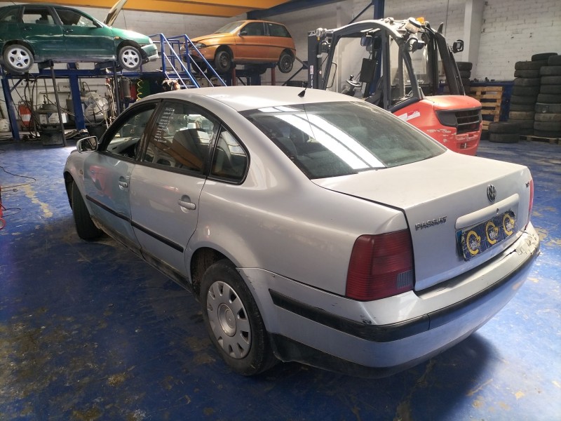volkswagen passat berlina (3b2) del año 1998