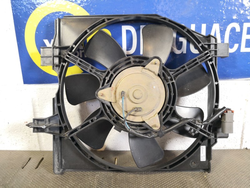 Recambio de electroventilador para mazda premacy (cp) 2.0 turbodiesel referencia OEM IAM    Recambio de electroventilador para mazda premacy (cp) 2.0 turbodiesel referencia OEM IAM