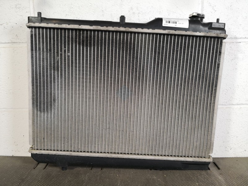 Recambio de radiador agua para mazda premacy (cp) 2.0 turbodiesel referencia OEM IAM    Recambio de radiador agua para mazda premacy (cp) 2.0 turbodiesel referencia OEM IAM