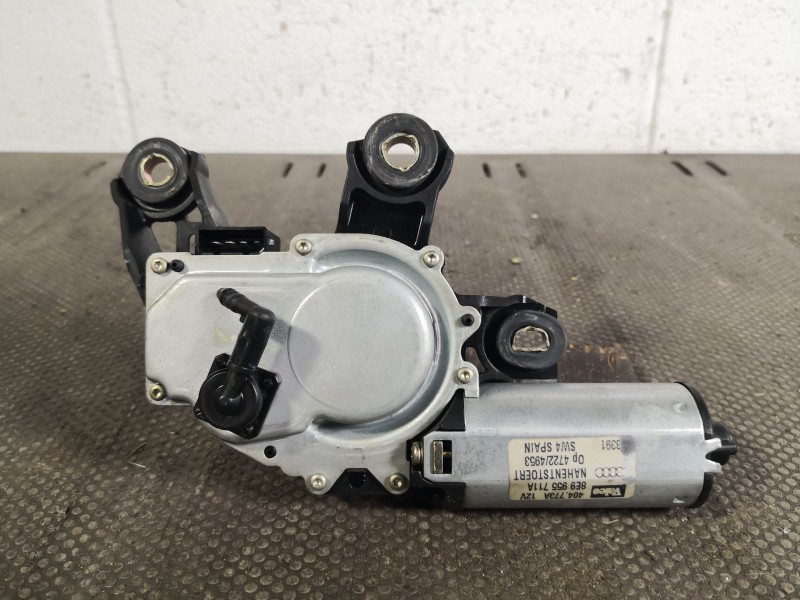 Recambio de motor limpia trasero para audi a4 avant (8e) referencia OEM IAM 8E9955711A 404773A  Recambio de motor limpia trasero para audi a4 avant (8e) referencia OEM IAM 8E9955711A 404773A