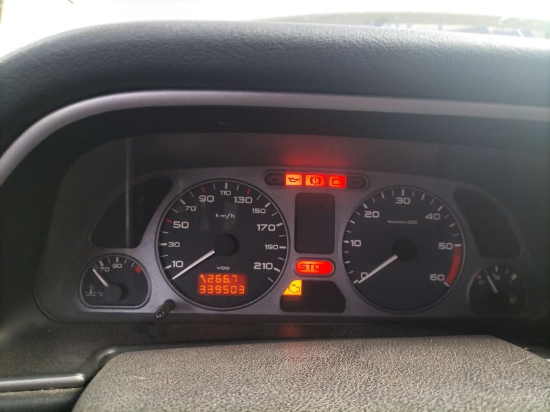 peugeot 306 (7b, n3, n5) del año 2001