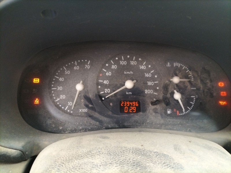 renault clio ii fase i (b/cbo) del año 1999 renault clio ii fase i (b/cbo) del año 1999