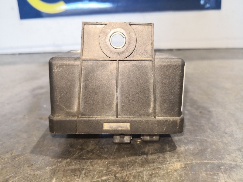 Recambio de caja precalentamiento para fiat punto 1.3 multijet 16v 90 dynamic referencia OEM IAM 55193073   Recambio de caja precalentamiento para fiat punto 1.3 multijet 16v 90 dynamic referencia OEM IAM 55193073