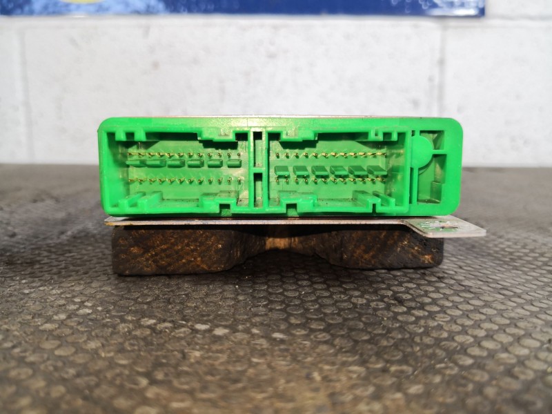 Recambio de centralita airbag para fiat punto 1.3 multijet 16v 90 dynamic referencia OEM IAM 51795433  