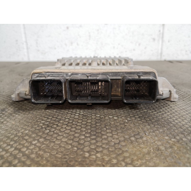 Recambio de centralita motor uce para ford fiesta (cbk) 1.4 tdci cat | 0.01 - ... 1.4 tdci cat | 0.01 - ... referencia OEM IAM 7