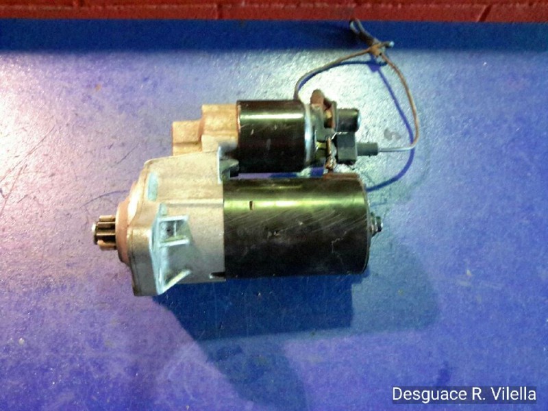 Recambio de motor arranque para audi a3 (8l) 1.6 ambiente | 04.00 - 12.03 1.6 ambiente | 04.00 - 12.03 referencia OEM IAM SINREF