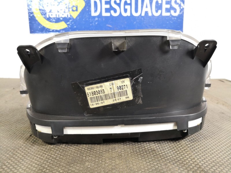 Recambio de cuadro instrumentos para fiat punto 1.3 multijet 16v 90 dynamic referencia OEM IAM 51803093 503001106009  Recambio de cuadro instrumentos para fiat punto 1.3 multijet 16v 90 dynamic referencia OEM IAM 51803093 503001106009