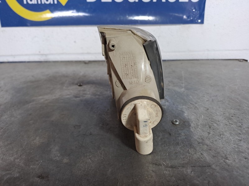 Recambio de piloto delantero derecho para renault r19 r19 chamade 1.4 tr 4v. referencia OEM IAM 7700815978  