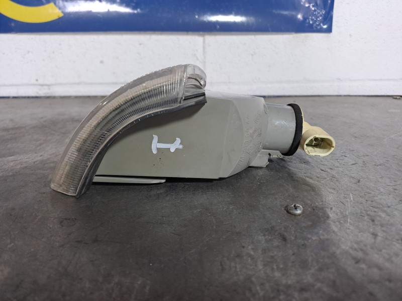 Recambio de piloto delantero izquierdo para renault r19 r19 chamade 1.4 tr 4v. referencia OEM IAM 7700815977  