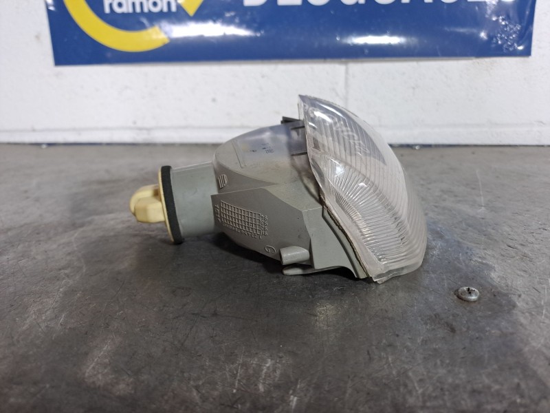 Recambio de piloto delantero izquierdo para renault r19 r19 chamade 1.4 tr 4v. referencia OEM IAM 7700815977  