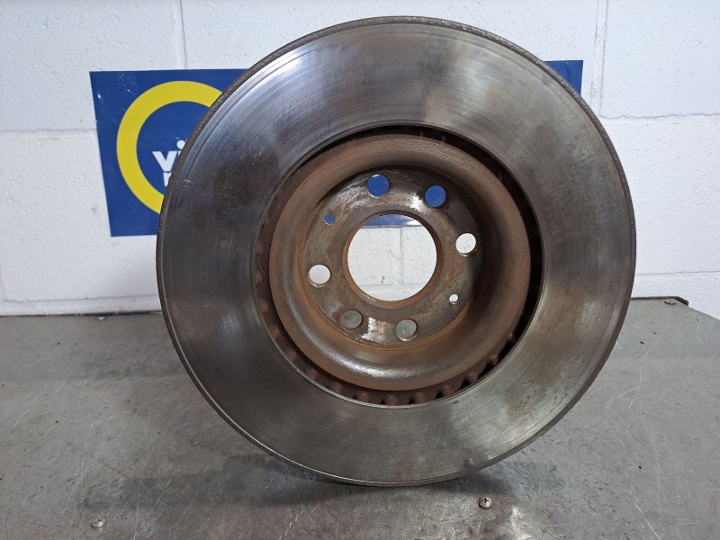 Recambio de disco freno delantero para fiat punto 1.3 multijet 16v 90 dynamic referencia OEM IAM    Recambio de disco freno delantero para fiat punto 1.3 multijet 16v 90 dynamic referencia OEM IAM