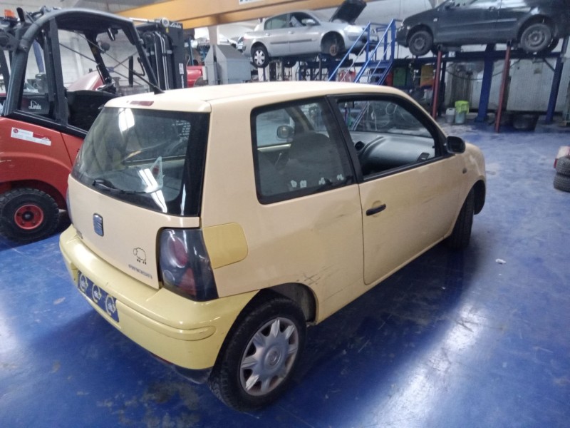 seat arosa (6h1) del año 2002