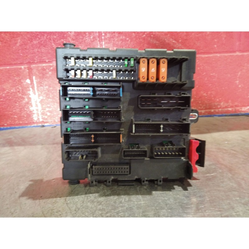 Recambio de caja reles fusibles para opel vectra c berlina comfort | 02.02 - 12.05 comfort | 02.02 - 12.05 referencia OEM IAM 13