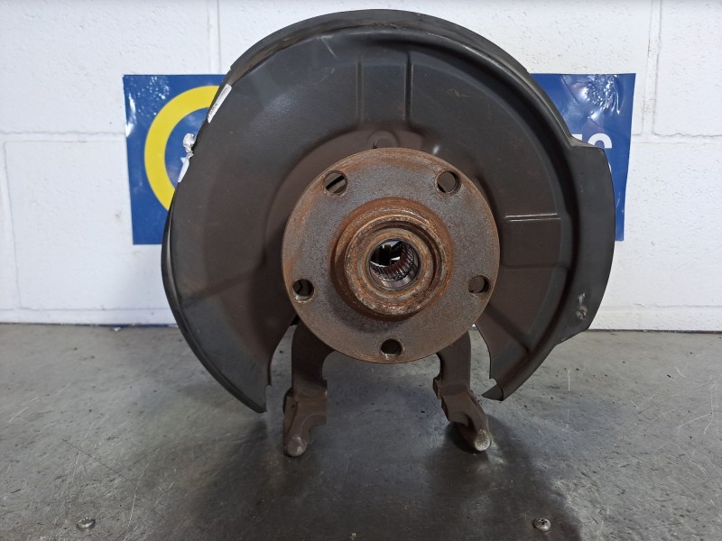 Recambio de mangueta trasera izquierda para volkswagen passat berlina (3b3) 1.9 tdi referencia OEM IAM QUATTRO   Recambio de mangueta trasera izquierda para volkswagen passat berlina (3b3) 1.9 tdi referencia OEM IAM QUATTRO