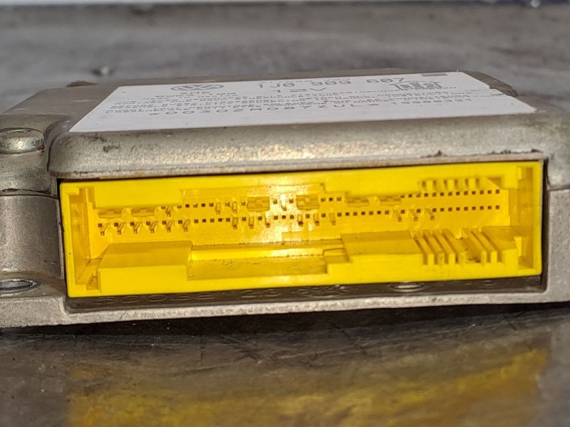 Recambio de centralita airbag para volkswagen passat berlina (3b2) 1.9 tdi referencia OEM IAM 5WK4199 1J0909607 VW3