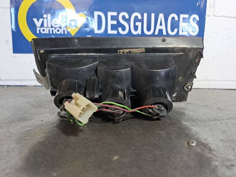 Recambio de piloto trasero derecho para suzuki vitara se/sv (et) 1.6 16v cat referencia OEM IAM   