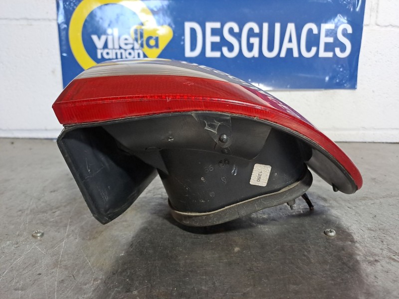 Recambio de piloto trasero derecho para renault megane i classic (la0) 1.9 dt alize referencia OEM IAM   