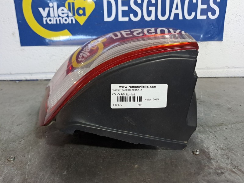 Recambio de piloto trasero derecho para kia carens 2.0 crdi ex monovolumen referencia OEM IAM   