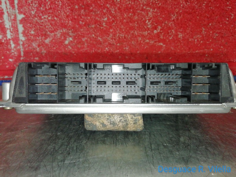 Recambio de centralita motor uce para bmw serie 3 berlina (e46) 320d | 04.98 - 12.01 320d | 04.98 - 12.01 referencia OEM IAM 028