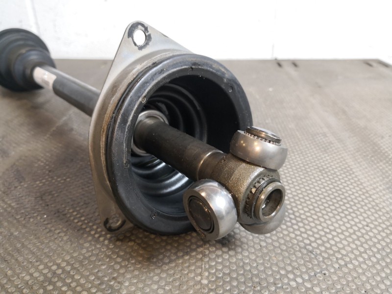 Recambio de transmision delantera izquierda para renault r19 r19 chamade 1.4 tr 4v. referencia OEM IAM   