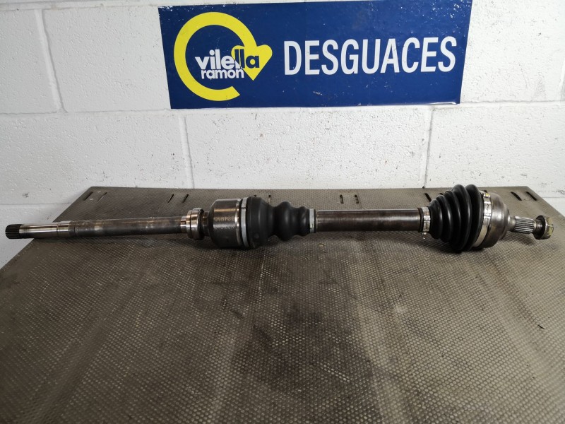 Recambio de transmision delantera derecha para peugeot 306 (7b, n3, n5) 1.9 d referencia OEM IAM    Recambio de transmision delantera derecha para peugeot 306 (7b, n3, n5) 1.9 d referencia OEM IAM