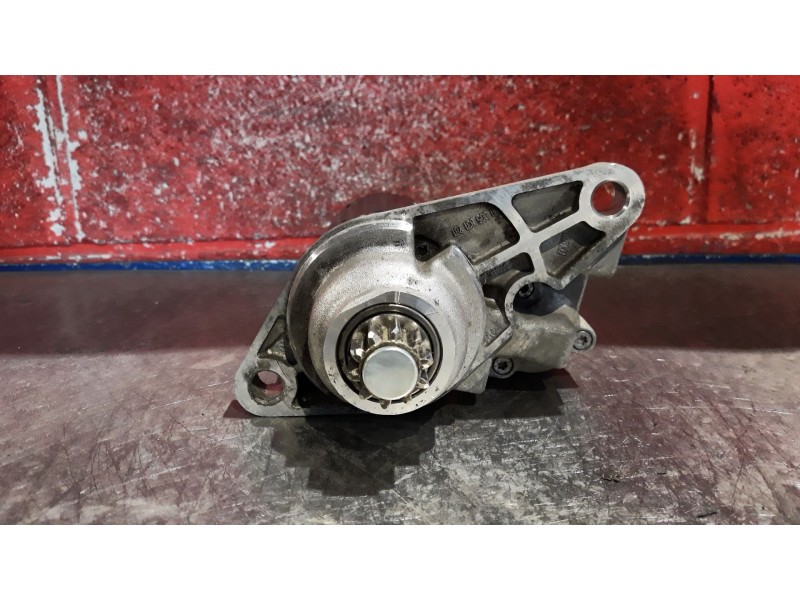 Recambio de motor arranque para volkswagen polo (9n1) 1.2 12v | 0.01 - ... 1.2 12v | 0.01 - ... referencia OEM IAM 0001120400 02