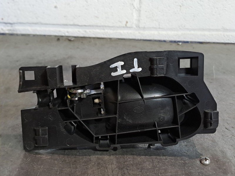 Recambio de maneta interior trasera izquierda para citroen c5 berlina business referencia OEM IAM    Recambio de maneta interior trasera izquierda para citroen c5 berlina business referencia OEM IAM