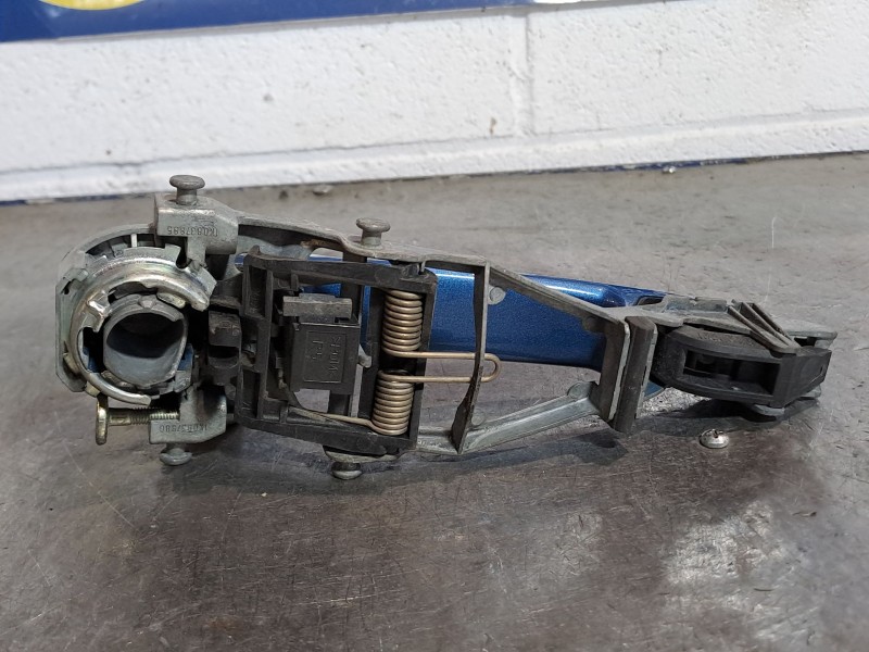 Recambio de maneta exterior delantera derecha para volkswagen golf v berlina (1k1) 2.0 tdi | 0.03 - 0.08 2.0 tdi | 0.03 - 0.08 r