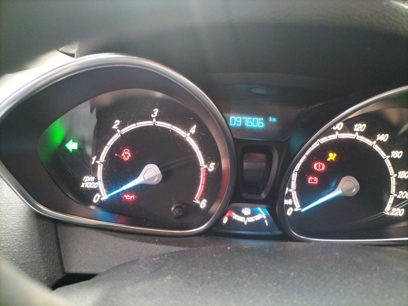 ford fiesta (cb1) 1.6 tdci cat | 0.08 - ... del año 2014 ford fiesta (cb1) 1.6 tdci cat | 0.08 - ... del año 2014