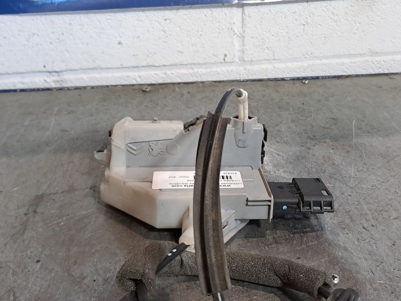Recambio de cerradura puerta trasera izquierda para citroen c5 berlina business referencia OEM IAM    Recambio de cerradura puerta trasera izquierda para citroen c5 berlina business referencia OEM IAM