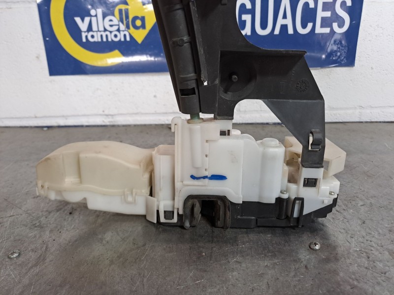 Recambio de cerradura puerta delantera izquierda para lancia ypsilon (101)  | 0.03 - ...  | 0.03 - ... referencia OEM IAM    Recambio de cerradura puerta delantera izquierda para lancia ypsilon (101)  | 0.03 - ...  | 0.03 - ... referencia OEM IAM