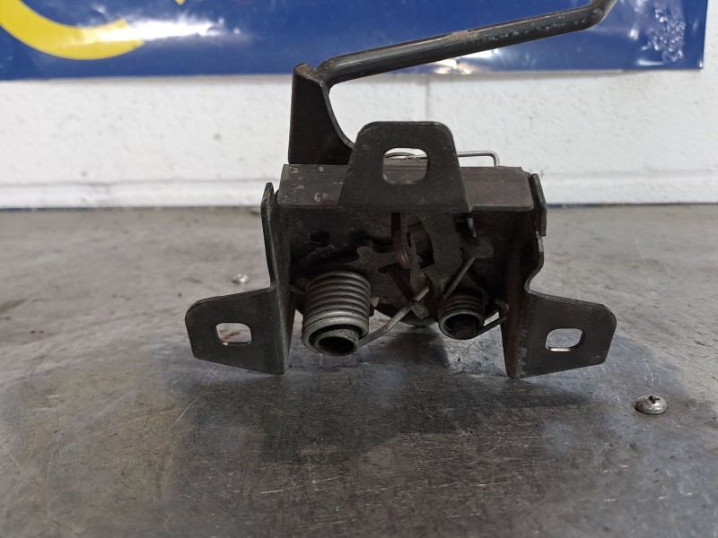 Recambio de cerradura capot para lancia ypsilon (101)  | 0.03 - ...  | 0.03 - ... referencia OEM IAM   