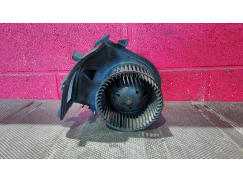 Recambio de motor calefaccion para volkswagen polo referencia OEM IAM 6N1820021 652950T 