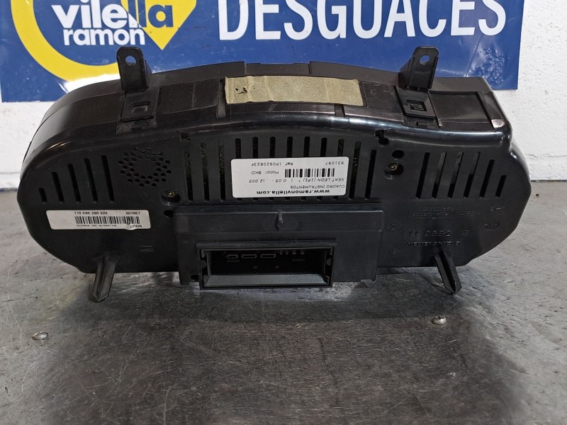 Recambio de cuadro instrumentos para seat leon (1p1)  | 0.05 - ...  | 0.05 - ... referencia OEM IAM 1P0920823F 110080280026  Recambio de cuadro instrumentos para seat leon (1p1)  | 0.05 - ...  | 0.05 - ... referencia OEM IAM 1P0920823F 110080280026