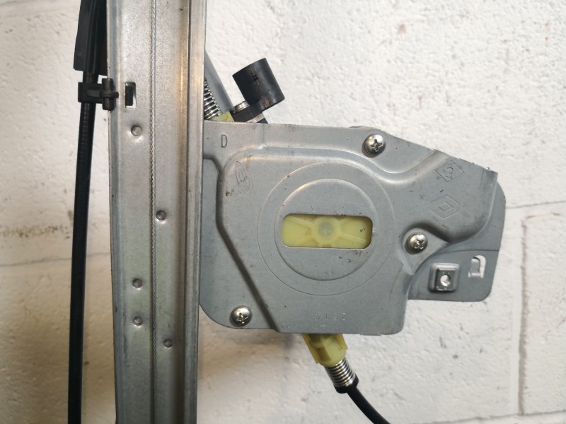 Recambio de elevalunas delantero derecho para renault kangoo dynamique referencia OEM IAM   