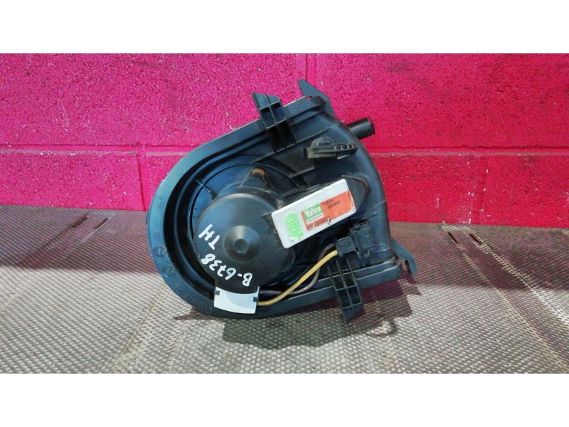 Recambio de motor calefaccion para volkswagen polo referencia OEM IAM 6N1820021 652950T 