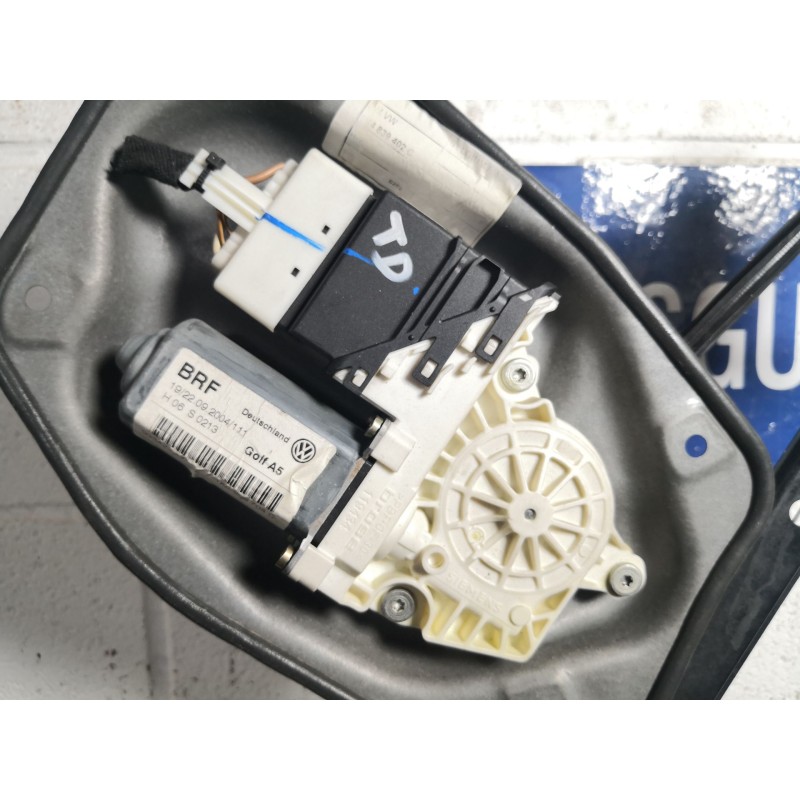 Recambio de elevalunas trasero derecho para volkswagen golf v berlina (1k1) 2.0 tdi | 0.03 - 0.08 2.0 tdi | 0.03 - 0.08 referenc