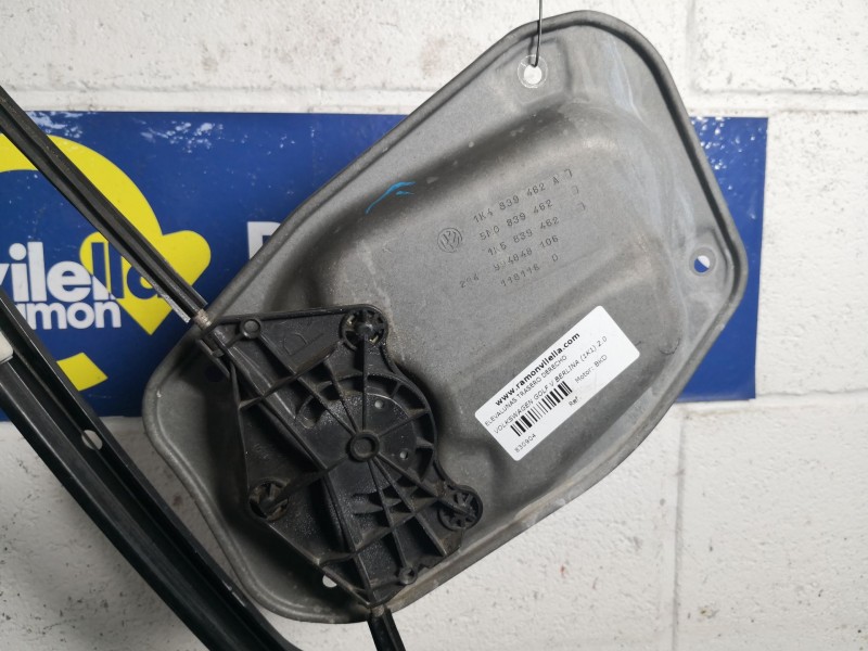 Recambio de elevalunas trasero derecho para volkswagen golf v berlina (1k1) 2.0 tdi | 0.03 - 0.08 2.0 tdi | 0.03 - 0.08 referenc