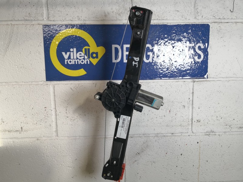 Recambio de elevalunas delantero izquierdo para fiat punto 1.3 multijet 16v 90 dynamic referencia OEM IAM    Recambio de elevalunas delantero izquierdo para fiat punto 1.3 multijet 16v 90 dynamic referencia OEM IAM