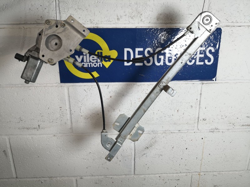 Recambio de elevalunas delantero derecho para ligier too max referencia OEM IAM    Recambio de elevalunas delantero derecho para ligier too max referencia OEM IAM