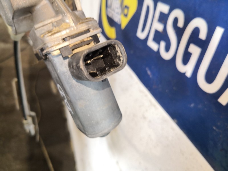 Recambio de elevalunas delantero derecho para ligier too max referencia OEM IAM    Recambio de elevalunas delantero derecho para ligier too max referencia OEM IAM