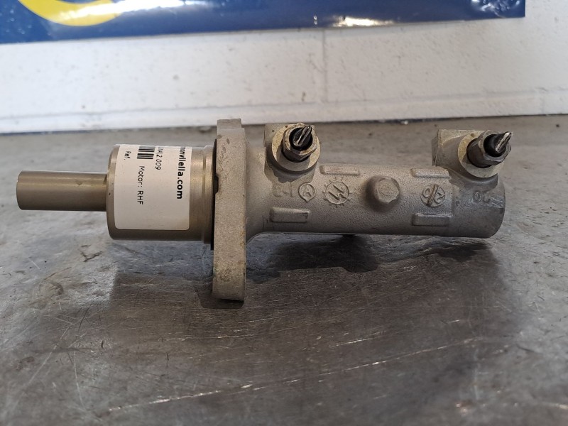 Recambio de bomba freno para citroen c5 berlina business referencia OEM IAM    Recambio de bomba freno para citroen c5 berlina business referencia OEM IAM