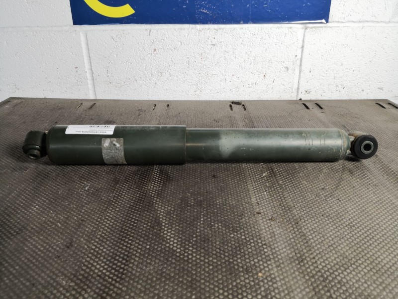 Recambio de amortiguador trasero para volkswagen caravelle caravelle 2.4 d referencia OEM IAM    Recambio de amortiguador trasero para volkswagen caravelle caravelle 2.4 d referencia OEM IAM