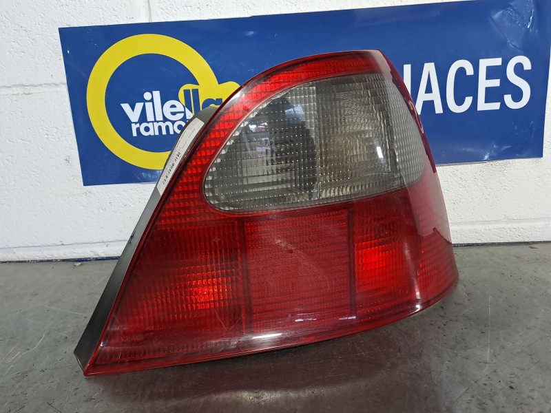 Recambio de piloto trasero derecho para rover serie 25 (rf) 2.0 idt referencia OEM IAM   