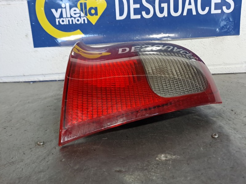 Recambio de piloto trasero derecho para rover serie 25 (rf) 2.0 idt referencia OEM IAM   