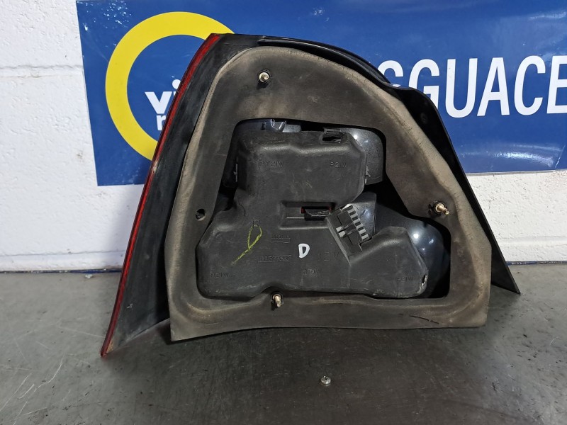 Recambio de piloto trasero derecho para rover serie 25 (rf) 2.0 idt referencia OEM IAM   